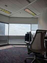 Gateway East (D7), Office #566773851